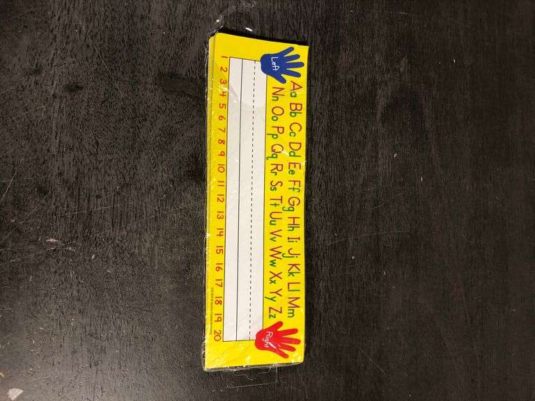 Left/Right Alphabet Flat Name Plates