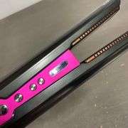 Dyson Corrale Fuchsia Pink Model HS03 Hair Straightener
