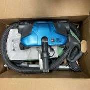 Kenmore BC2005 Pet Friendly Lightweight Bagged Canister Vacuum Cleaner