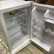 Insignia™ - 2.6 Cu. Ft. Mini Fridge - White