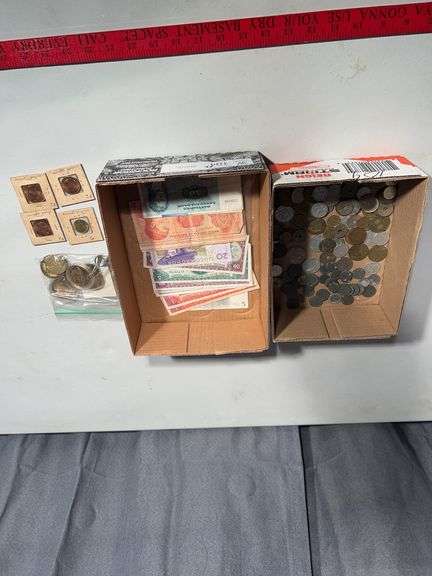 Paper and Coin Foreign Currency