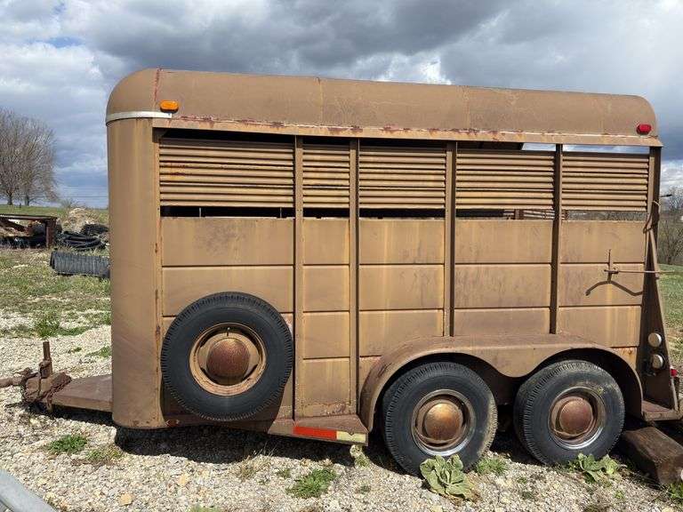 12’ Steel Livestock Trailer
