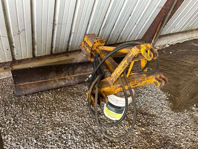 Ford 7' 3PT Blade