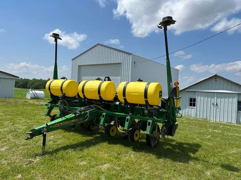 John Deere 1750 Conservation Planter