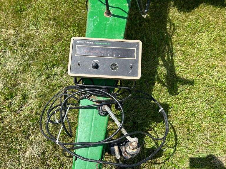 John Deere 1750 Conservation Planter