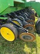 John Deere 750 Grain Drill