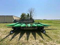 John Deere 693 Corn Head