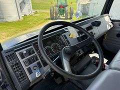 2001 Frieghtliner FL70 Grain Truck