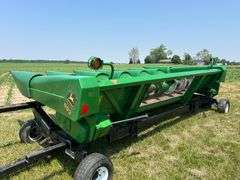 John Deere 693 Corn Head