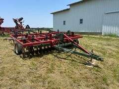 Brillion 9 Shank Chisel Plow