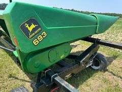 John Deere 693 Corn Head