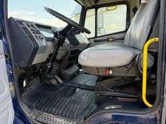 2001 Frieghtliner FL70 Grain Truck