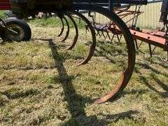 Brillion 9 Shank Chisel Plow