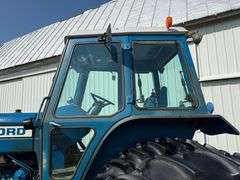 Ford 9700 2WD Tractor