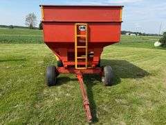 J&M 250 Gravity Wagon
