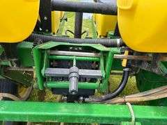 John Deere 1750 Conservation Planter