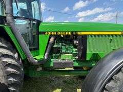 1993 John Deere 4960 MFWD Tractor