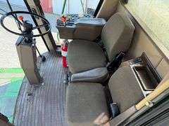 1997 John Deere 9500 Combine