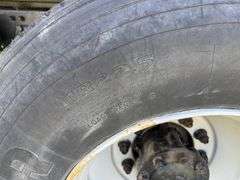 2001 Frieghtliner FL70 Grain Truck