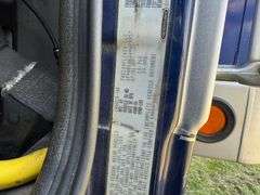 2001 Frieghtliner FL70 Grain Truck