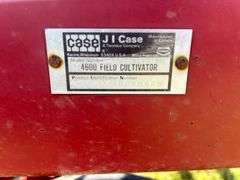 Case IH 4600 Field Cultivator
