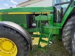 1993 John Deere 4960 MFWD Tractor