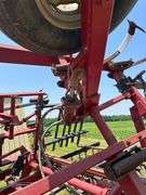 Case IH 4600 Field Cultivator