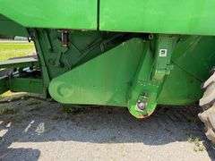 1997 John Deere 9500 Combine
