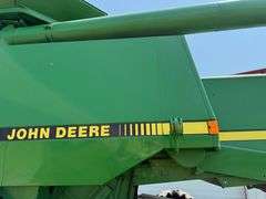 1997 John Deere 9500 Combine