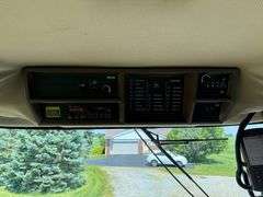 1997 John Deere 9500 Combine