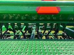 John Deere 750 Grain Drill