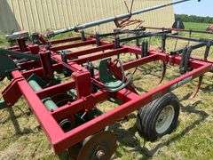 Brillion 9 Shank Chisel Plow