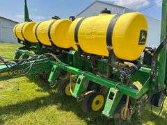 John Deere 1750 Conservation Planter
