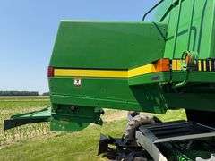 1997 John Deere 9500 Combine