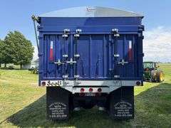 2001 Frieghtliner FL70 Grain Truck