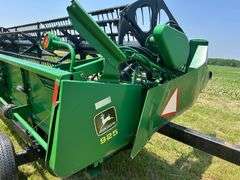 John Deere 925 Grain Platform