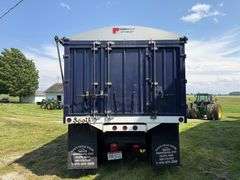2001 Sterling Acterra Grain Truck