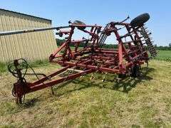 Case IH 4600 Field Cultivator