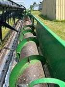 John Deere 925 Grain Platform