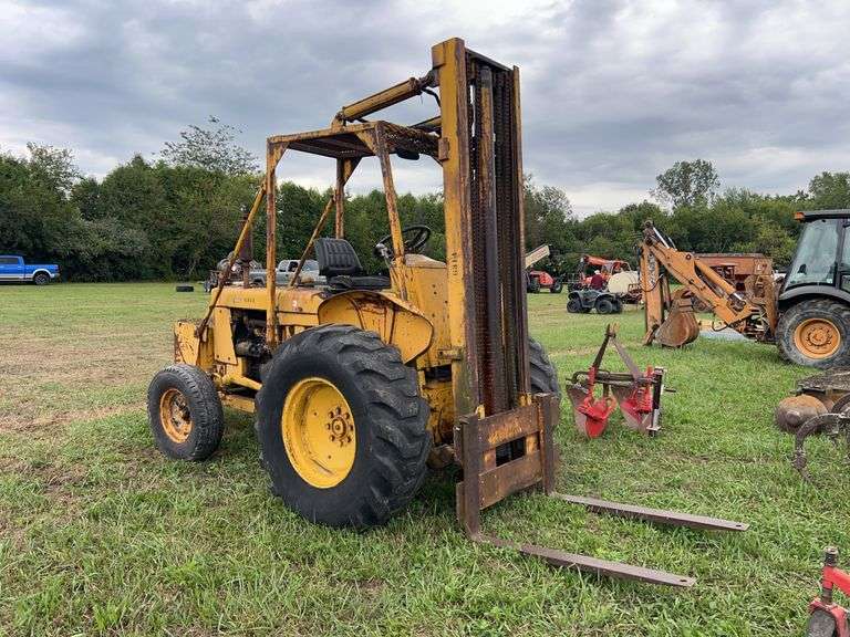 ALL TERRAIN FORKLIFT - RUNS - STEERING ISSUES - ROW 7