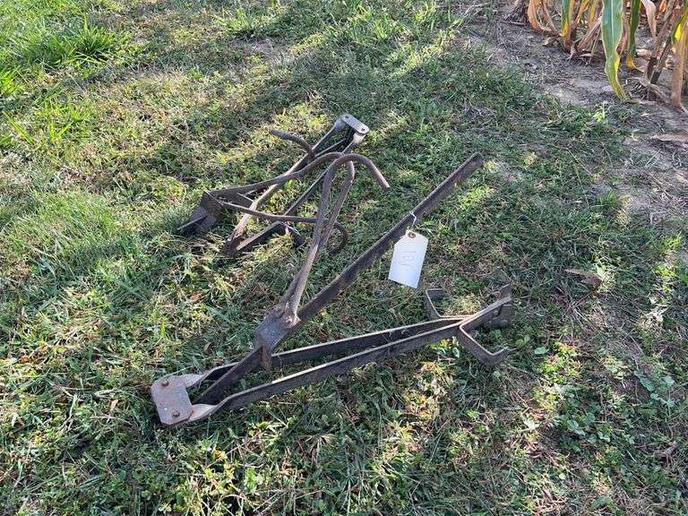 Pr of Ladder Jacks