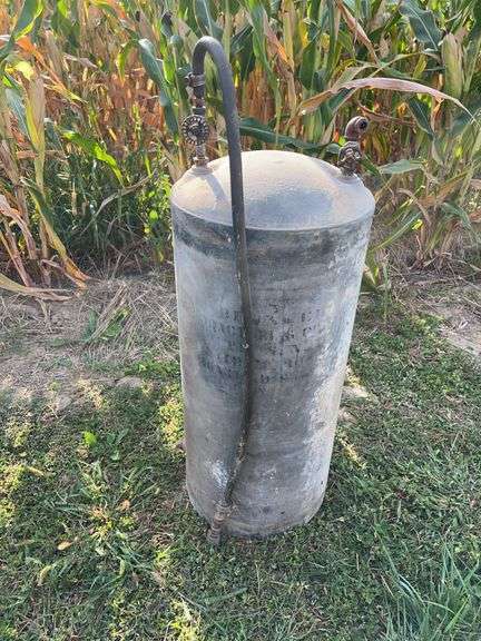 Air tank
