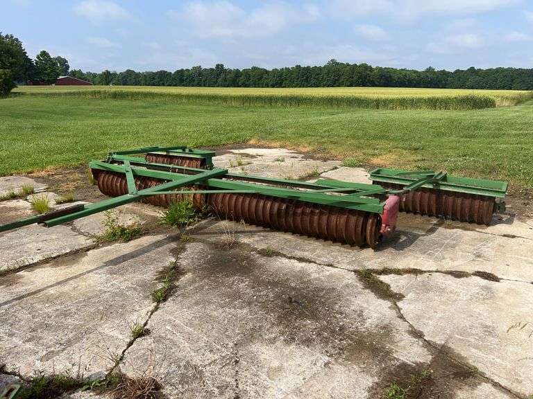 Brillion 14ft Packer (pups sold seperately)