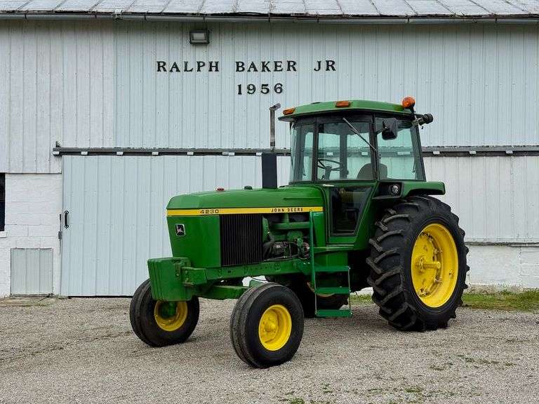 1973 John Deere 4230